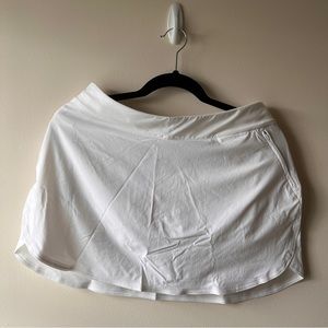 Outdoor Voices The Exercise Skort 3" White M